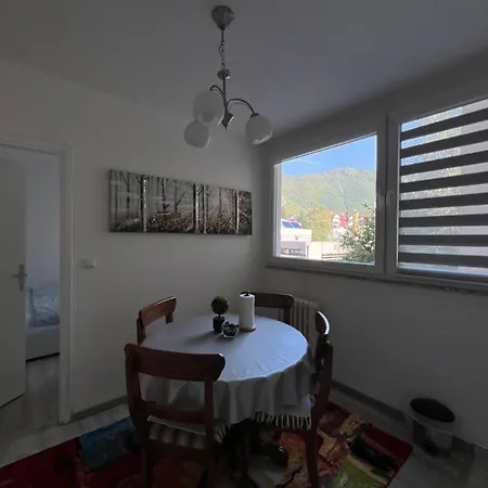 Διαμέρισμα “ Ismar “ *